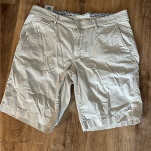 Classic Tan Men's Shorts